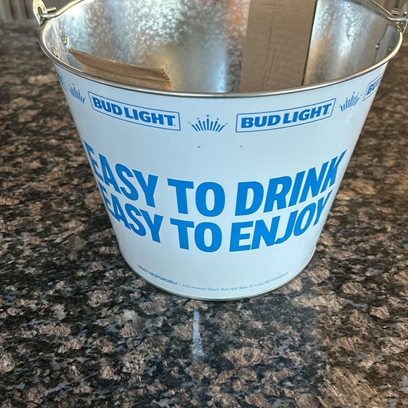 BUD LIGHT 5 QT METAL BEER ICE BUCKET NEW - Picture 4 of 6